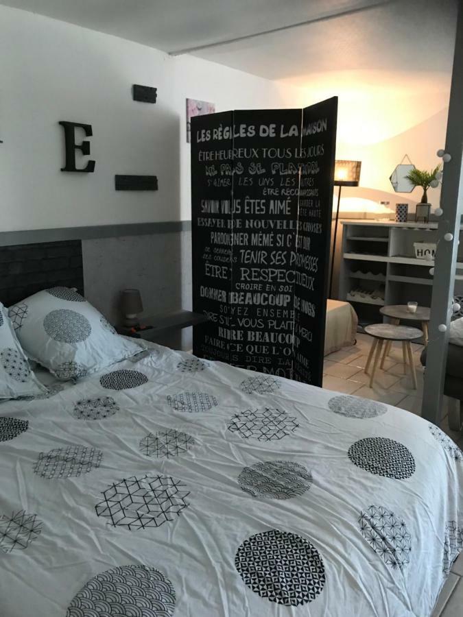 Joli Studio Au Coeur De Verdun Zewnętrze zdjęcie
